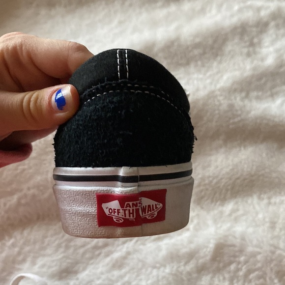 Black vans!! Worn 2 times! - Picture 4 of 4